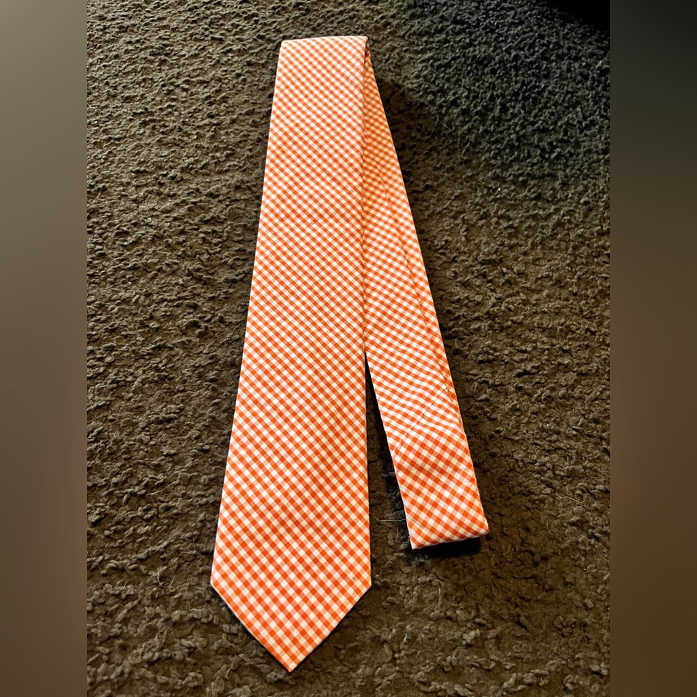 Tallia Men’s Orange Checkered Tie